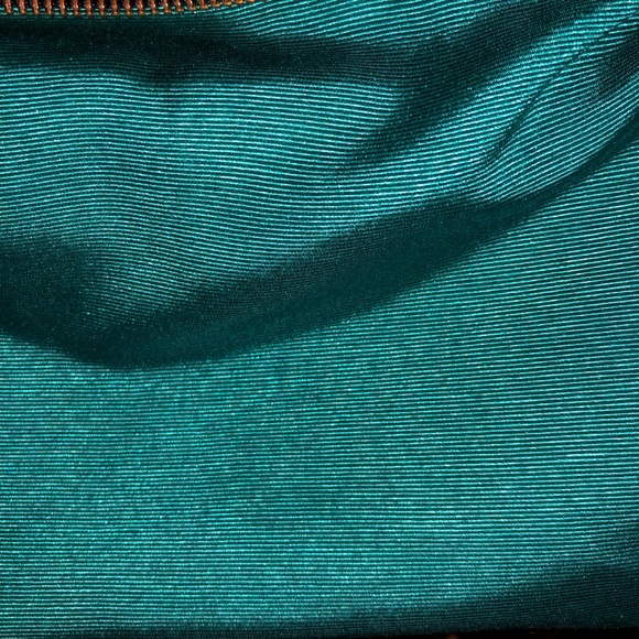 Fiore by Isabella Fiore Black Leather Braid Tote - Picture 13 of 15